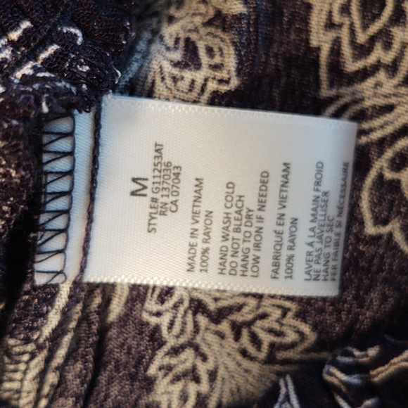 Paper Crane Dohlman Flutter Sleeve Double V Bandana Print Blouse M - Picture 11 of 12